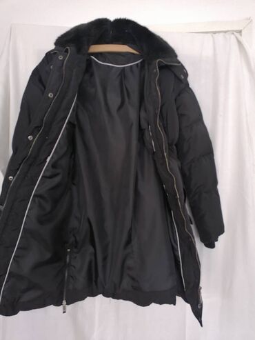 Zimske jakne: Zara, M, Jednobojni, Perje — 5