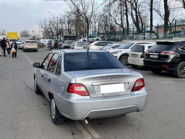 Daewoo: Daewoo Nexia: 2011 г., 1.6 л, Механика, Бензин, Седан — 6