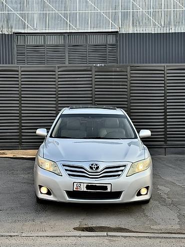 цена ли 9: Toyota Camry: 2009 г., 3.5 л, Автомат, Бензин, Седан — 5