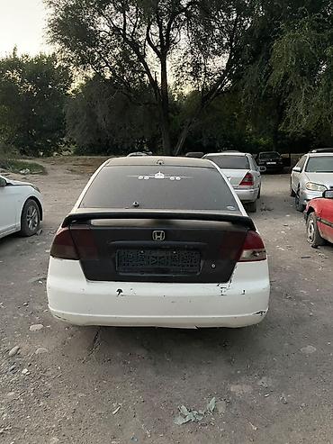 type r: Honda Civic: 2001 г., Седан — 3