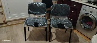 çit parçalar: Ofis/konfrans stulları – klassik qara rəng - Model: yığcam