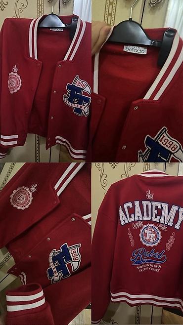 Məhsul: DeFacto kollec stili (varsity) jaket - Rəng: Tünd qırmızı, ağ lalafo.az -da Məhsul: DeFacto kollec stili (varsity) jaket - Rəng: Tünd qırmızı, ağ