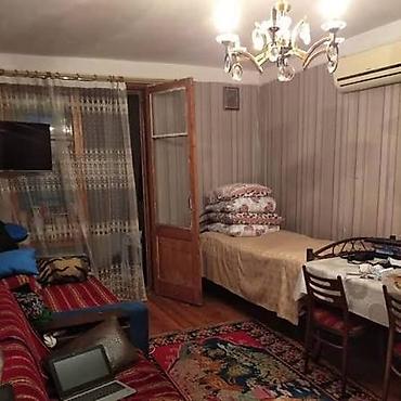 kredıtle evler: Bakı, 8-ci kilometr, 2 otaqlı, Köhnə tikili, m. Neftçilər, 45 kv. m — 2