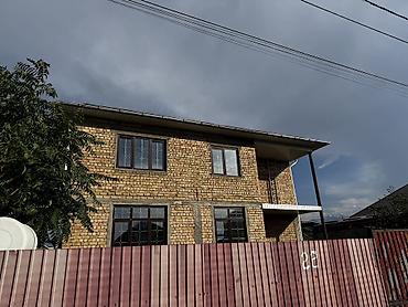 дом 5 соток: Срочно продаю двух этажный кирпичный дом +1 этажный дом, все на одном — 1