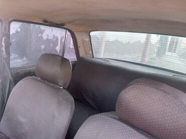 VAZ (LADA): Model: Lada (VAZ) klassik sedan Yanacaq sistemi: karbürator Sürətlər — 2