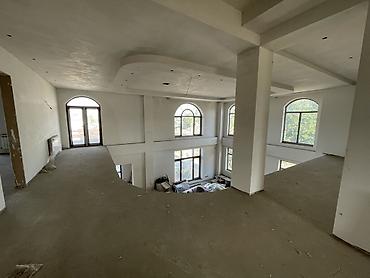 Долгосрочная аренда домов: 750 м², 12 комнат, Ак-Тилек мкр — 15