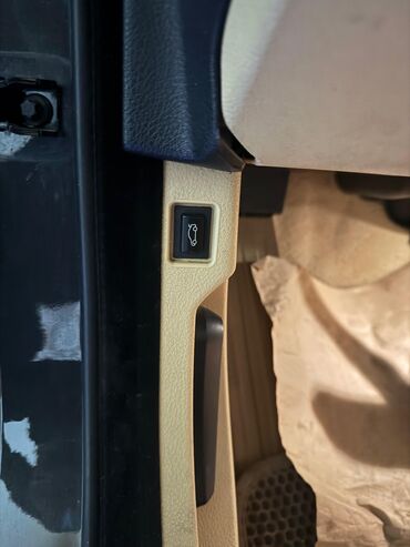 Sbor motorlar və silindr başlıqları: BMW 528, 2 l, Benzin, 2015 il — 11