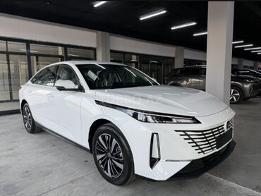 Changan: Changan Eado: 1.5 l | 1 km Sedan — 3