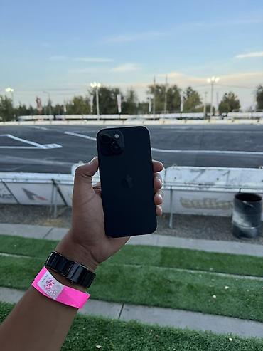 Уюлдук телефондор жана аксессуарлар: IPhone 15, Колдонулган, 128 ГБ, Кара, Кабель, 81 % — 2