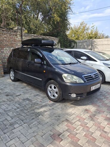 sprinter 4 4: Toyota Ipsum: 2003 г., 2.4 л, Типтроник, Газ, Минивэн