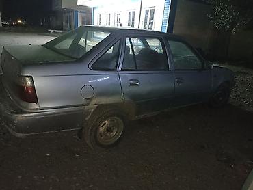 некстя 2: Daewoo Nexia: 1997 г., 1.5 л, Механика, Бензин, Седан — 4