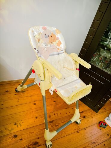 usaq eynekleri: 50manat cox yenidir hec bir ay isletmedik 180manat almisiq bir nece