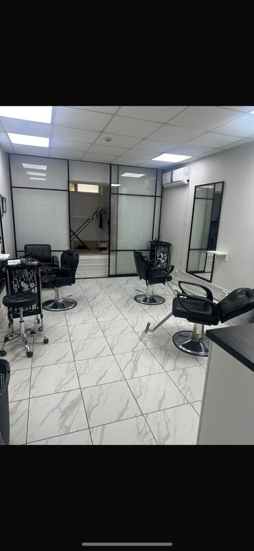 помишение аренда: Сдаю Кабинет в салоне, 5 м², Для парикмахера