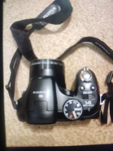 disk 14: Fujifilm FinePix S2980 seriyalı bridge fotoaparat - 14 MP sensor — 1