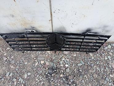 3д сетки: Решетка радиатора Mercedes-Benz 1997 г., Б/у — 2