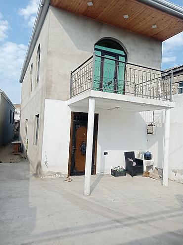дешевые дома в баку: Satılır.Bir həyətdə 2 ev. 2 mərtəbəli tam təmirli,beton monolit — 1