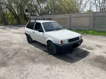 Volkswagen: Продается машина Volkswagen Polo 1990год, 1.1 обьем, состояние