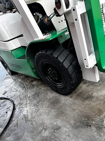 Погрузчики: Погрузчик, 2009 г. — 17