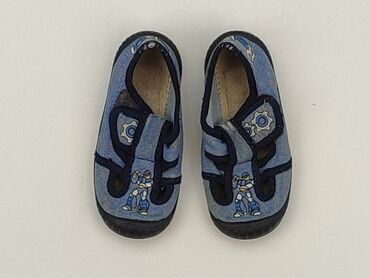 Slippers: Slippers 24, Used