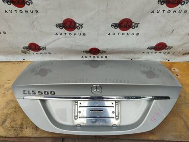 Щитки приборов: Решетка радиатора Mercedes-Benz