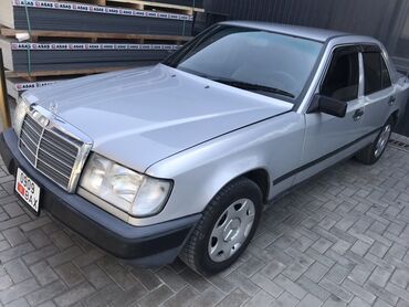 боковой двер на спринтер: Mercedes-Benz W124: 1985 г., Седан