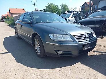 moj auto: POLOVNI DELOVI,BRANIK PRODAT ZA VOLKSWAGEN PHAETON | Polovni delovi — 1