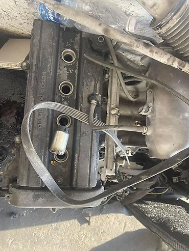 Детали двигателя и моторы в сборе: Двигатель Honda серии D (D16) — комплект для сборки Состав: - Блок — 2