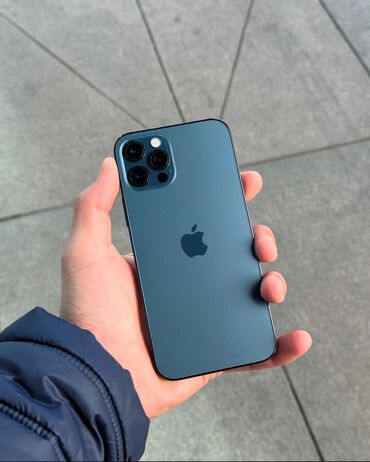 телефоны кнопачные: IPhone 12 Pro, Б/у, 256 ГБ, Синий, Защитное стекло, Чехол, 84 %