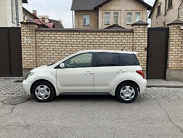 Toyota: Toyota Ist: 2003 г., 1.3 л, Автомат, Бензин, Хэтчбэк — 5