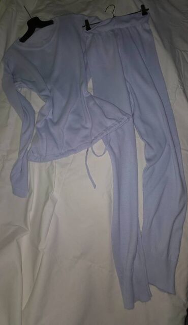 zara komplet suknja i top: S (EU 36), Single-colored, color - Light blue at lalafo.rs zara komplet suknja i top: S (EU 36), Single-colored, color - Light blue