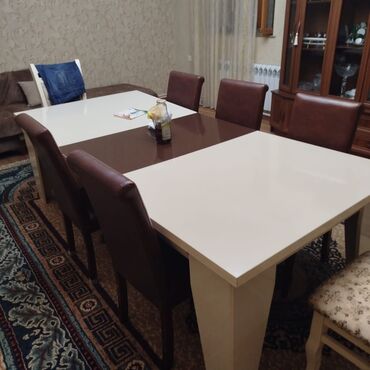 аарынын суту: Qonaq otağı üçün, İşlənmiş, Açılmayan, Dördbucaq masa, 6 stul