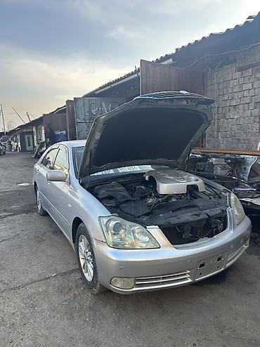 Toyota: Toyota Crown: 2004 г., 3 л, Автомат, Бензин, Седан — 6