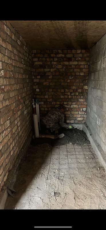 Продажа магазинов: Продажа магазинов В жилом доме, 1300 м², Готовая ПСО (под самоотделку), Отдельный вход, 1 этаж — 4