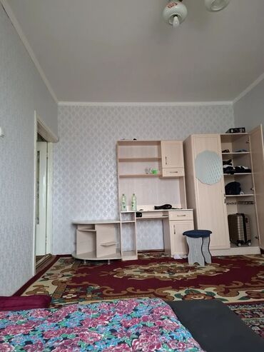 Долгосрочная аренда квартир: 1 комната, Агентство недвижимости, Без подселения, С мебелью частично