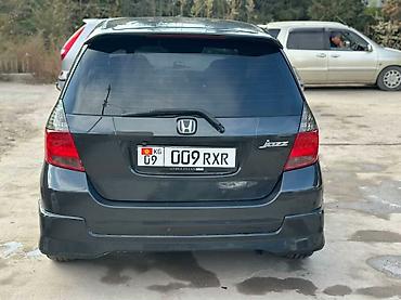 fit 2018: Honda Fit: 2005 г., 1.3 л, Автомат, Бензин, Хэтчбэк — 5