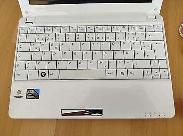 Ostali laptopovi i netbook računari: Kompaktan mini beli Laptop 10" sa punjacem i torbicom, donet iz — 7