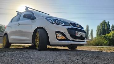 argb controller: Chevrolet Spark: 2019 г., 1 л, Вариатор, Бензин, Хэтчбэк — 2