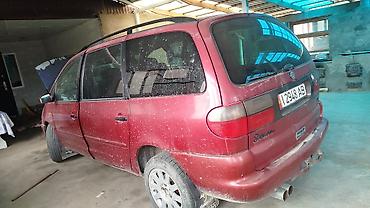 Унаа сатуу: Volkswagen Sharan: 1999 г., 1.8 л, Кол менен иштөөчү, Бензин, Вэн/Минивэн — 3