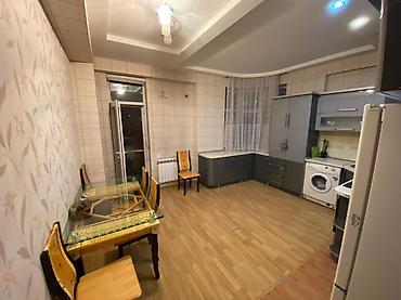 Günlük kirayə mənzillər: 3 otaqlı — 8