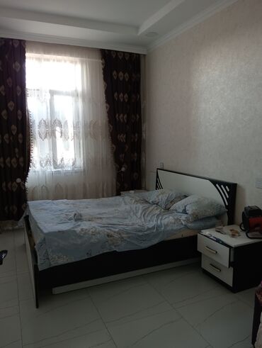 qubada kiraye evler ayliq 2024: 3 otaqlı, Yeni tikili, 74 kv. m