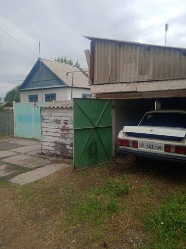 ищу дом на иссык куле: Дом, 76 м², 3 комнаты, Собственник, Старый ремонт