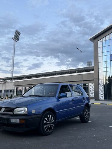 сиденья голф: Volkswagen Golf: 1996 г., 1.8 л, Механика, Бензин, Хэтчбэк