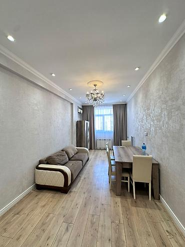 28 may metro: 2 otaqlı, Yeni tikili, 82 kv. m — 1