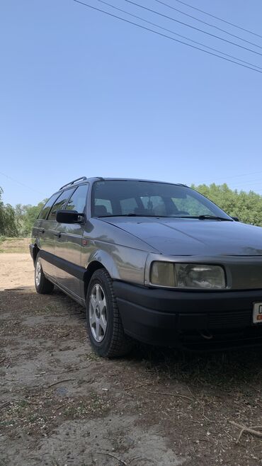 продаю пассат: Volkswagen Passat: 1991 г., 1.8 л, Механика, Бензин, Универсал