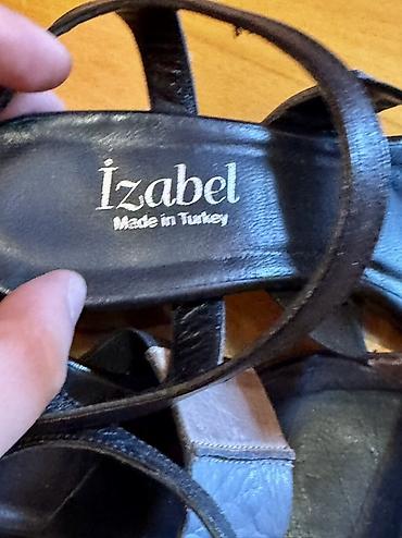Basanoşka və səndəllər: - Brend: Izabel (Made in Turkey) - 38 olcu. Yeni. 180 azne alinib - — 2