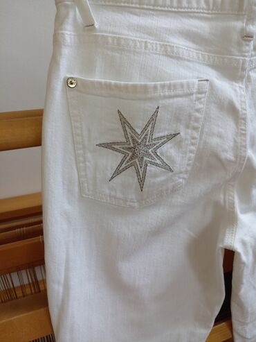 Farmerke: Nove farmerke vel. 38, M, bele, klasične, ravnih nogavica CAMBIO — 4