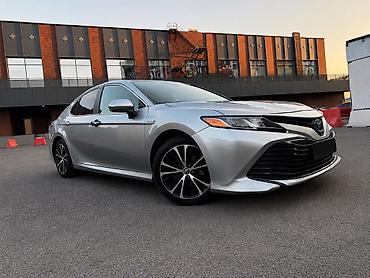 corolla 2016: Toyota Camry: 2020 г., 2.5 л, Вариатор, Гибрид, Седан — 1
