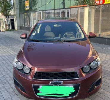 bunu ���������� bu ������������ 2 4: Chevrolet Aveo: 1.4 l | 2011 il 2877878 km Sedan