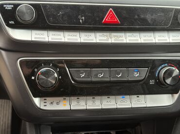 Hyundai: Hyundai Sonata: 2019 г., 2 л, Газ — 11