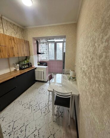 Продажа квартир: 3 комнаты, 68 м², 106 серия, 3 этаж, Евроремонт
